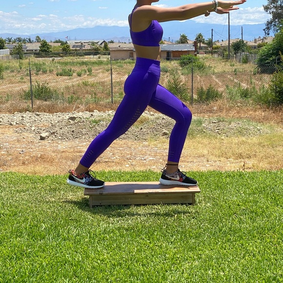 Yoga wear - Picture 3 of 9